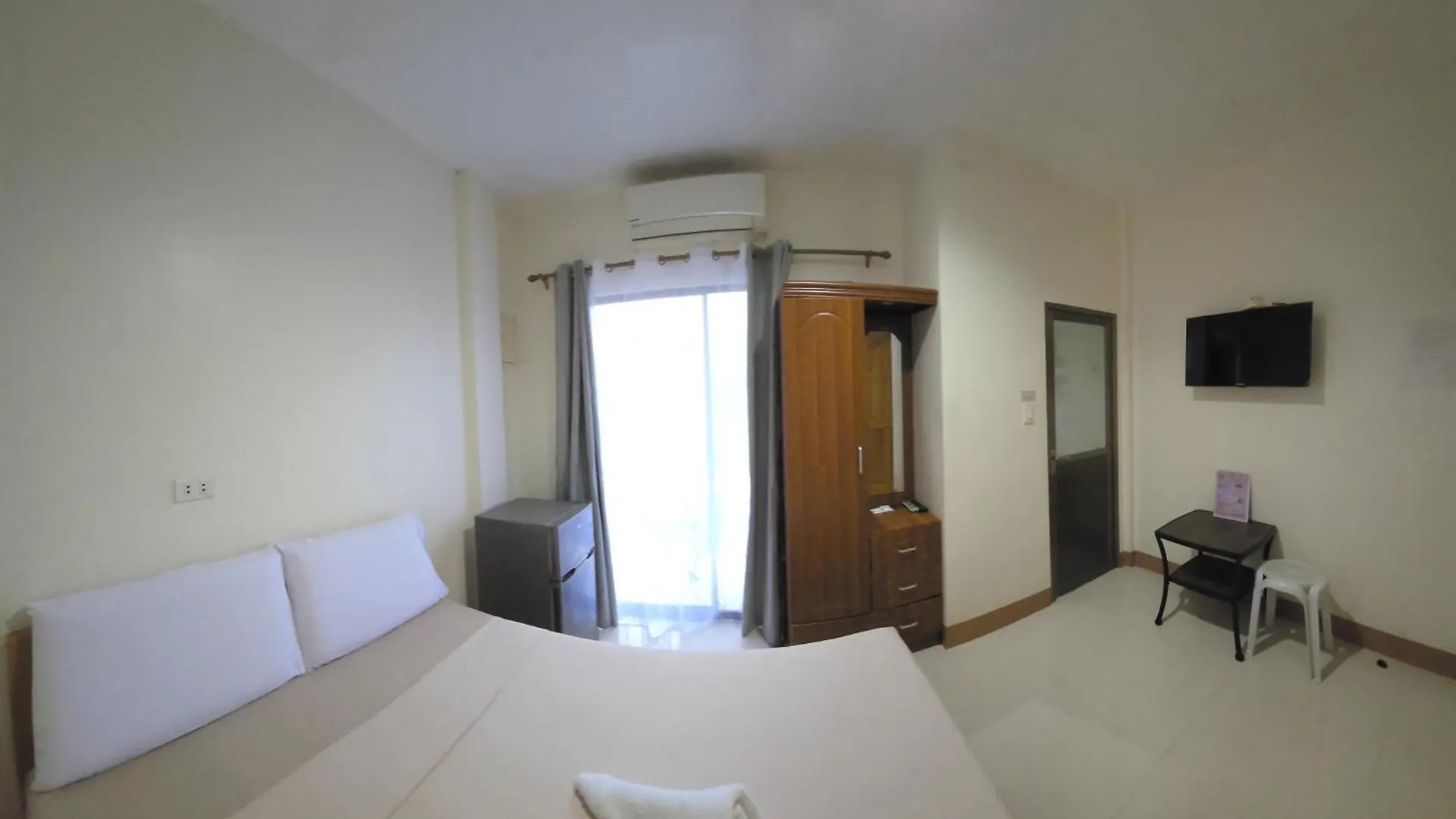 Charlina Inn Panglao