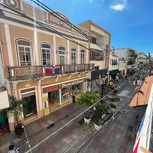 Colonial Blanco Hostal Santo Domingo