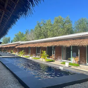 Alona M Resort