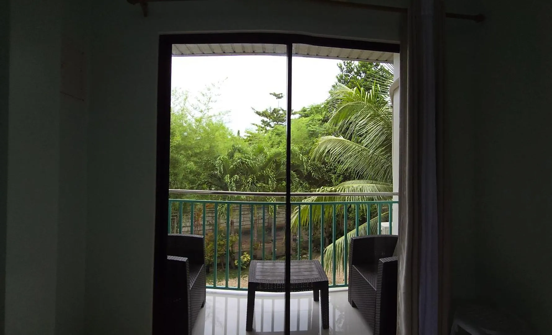 Charlina Inn Panglao